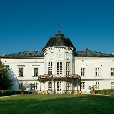 Park Hotel Tartuf Beladice Extérieur photo