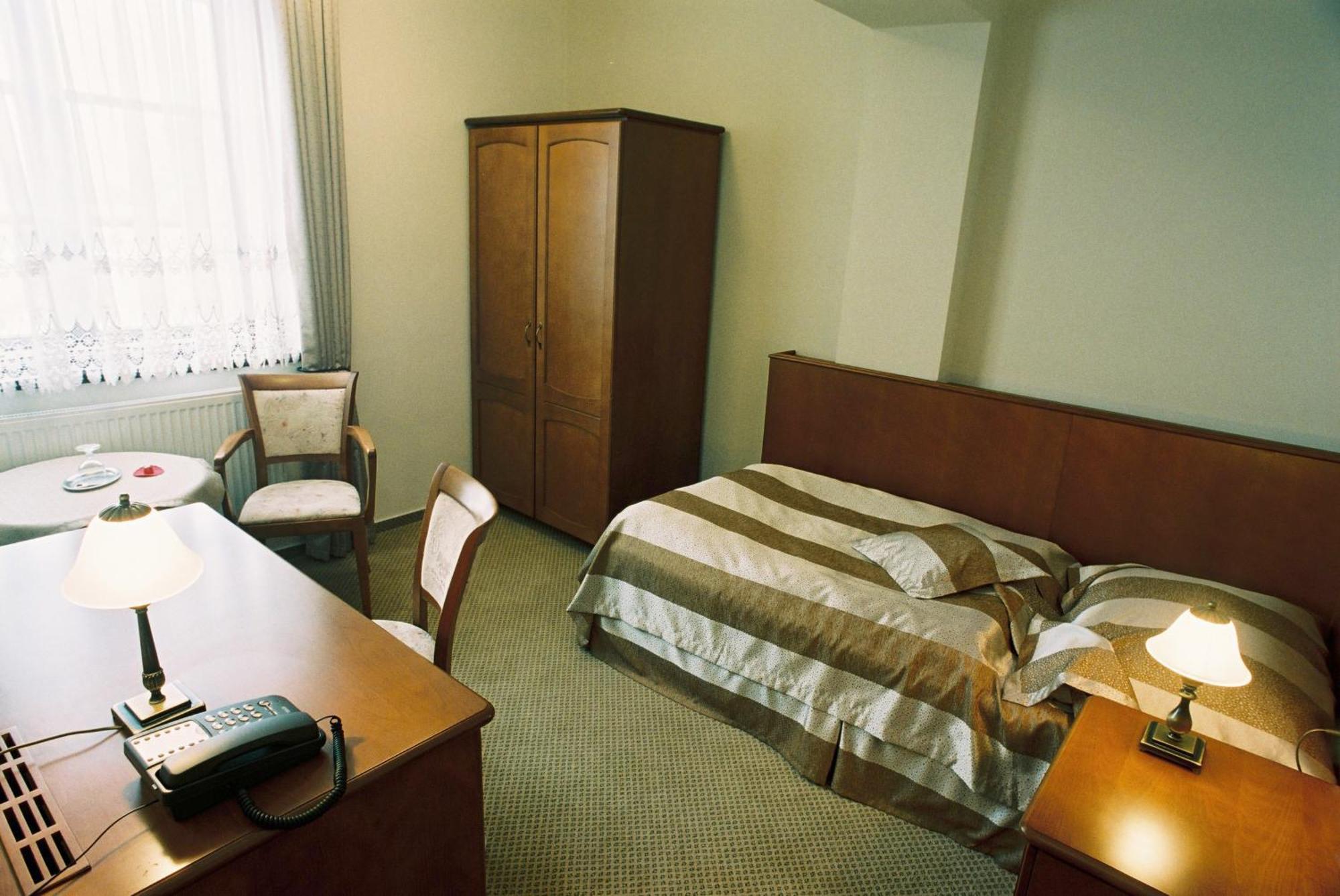 Park Hotel Tartuf Beladice Extérieur photo