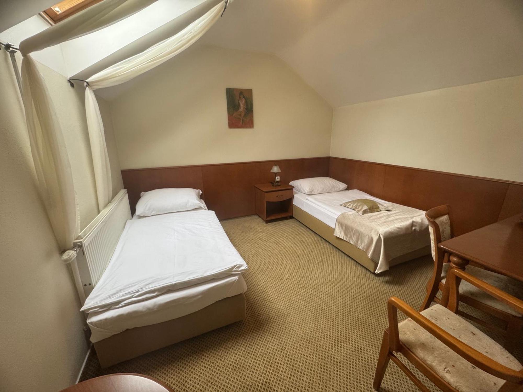 Park Hotel Tartuf Beladice Extérieur photo