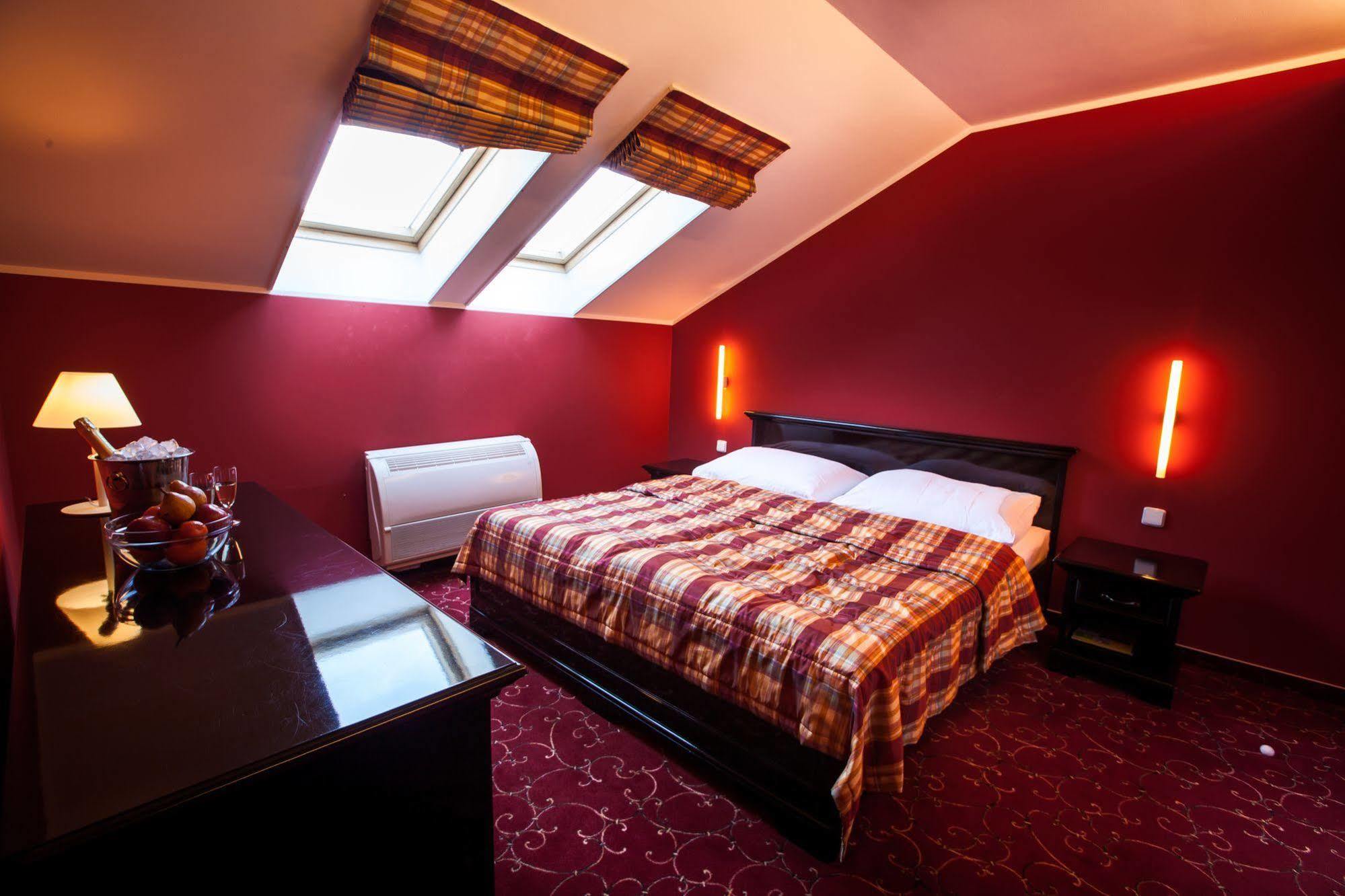 Park Hotel Tartuf Beladice Extérieur photo